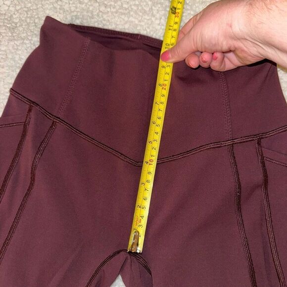 Lululemon Women’s Burgundy Maroon Athletic Leggings Size 6 EUC - Picture 4 of 12